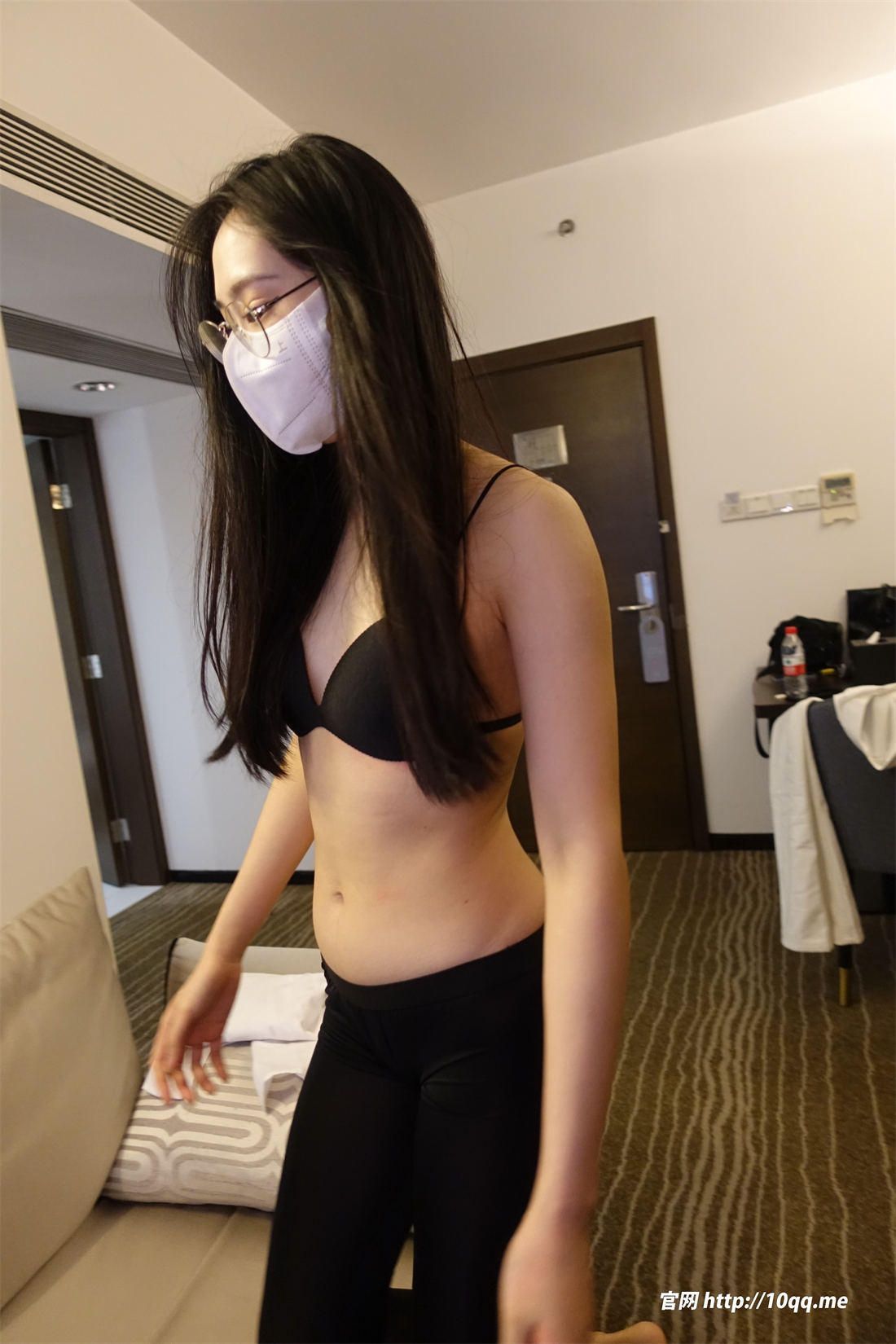 rosi口罩美女写真