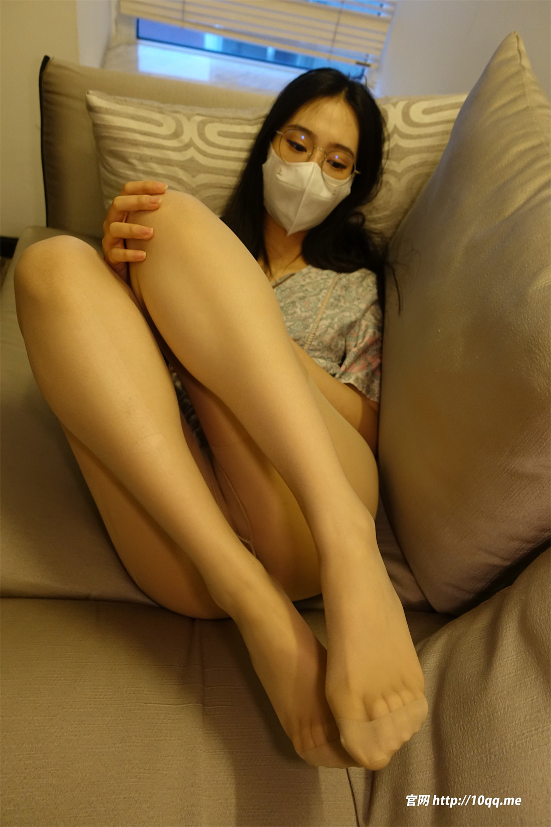 rosi口罩美女写真